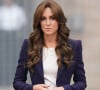 Kate Middleton devait reprendre ses fonctions publiques après Pâques.
Catherine Kate Middleton, princesse de Galles, marraine du Forward Trust, visite la prison HMP High Down de Surrey.