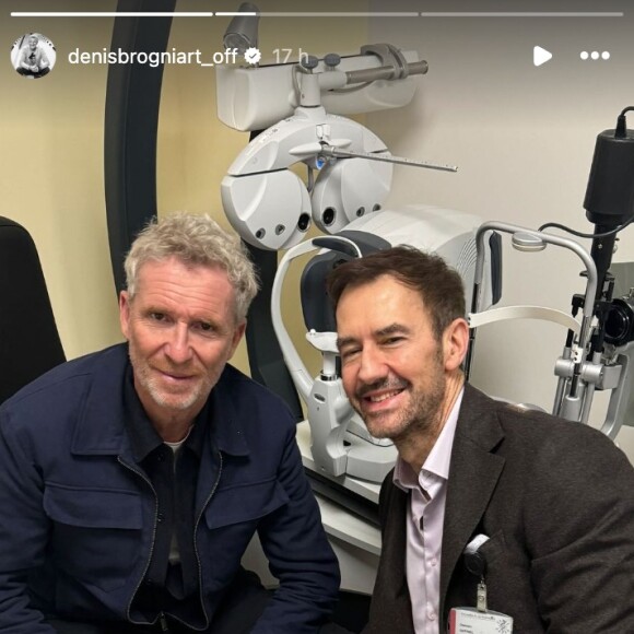 Denis Brogniart s'est immortalisé aux côtés de son chirurgien : "Merci au professeur Damien Gatinel. Confier ses yeux, ce n'est pas évident."
Denis Brogniart immortalisé sur Instagram (Capture)