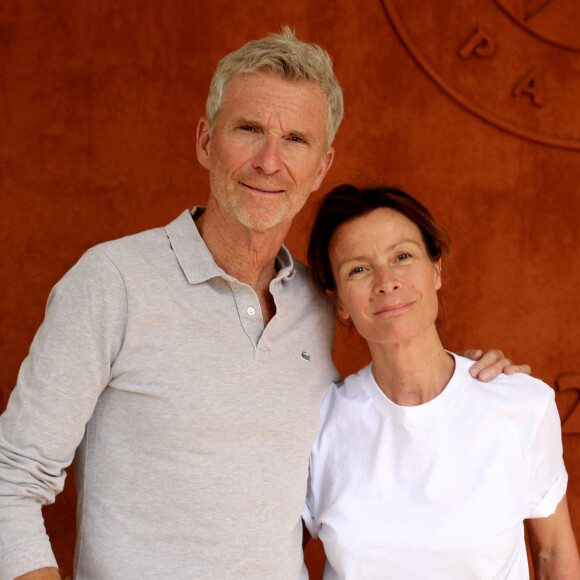 Denis Brogniart et sa femme Hortense au village (jour 9) lors des Internationaux de France de Tennis de Roland Garros 2022 à Paris, France, le 30 mai 2022. © Dominique Jacovides/Bestimage 