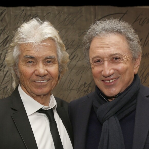Exclusif - Michel Drucker et Daniel Guichard - Daniel Guichard fête son 70e anniversaire sur la scène de l'Olympia à Paris le 21 novembre 2018. © Alain Guizard/Bestimage