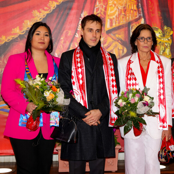 Stéphanie de Monaco et son fils Louis vont fêter le premier anniversaire de Victoire, la petite dernière de la famille. 
La princesse Stéphanie de Monaco, Camille Gottlieb, Louis Ducruet et sa femme Marie Chevallier lors de l'ouverture du 46ème Festival International du Cirque de Monte-Carlo. © Claudia Albuquerque/Bestimage 