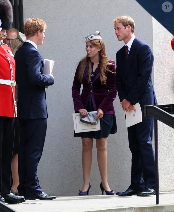 La princesse Beatrice duchesse d'York avec les princes William et Harry