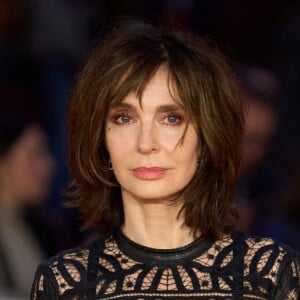 Anne Parillaud à la première du film "A la recherche" lors de la 18ème édition du festival du film de Rome le 24 octobre 2023. 