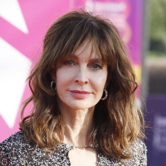 Anne Parillaud - Arrivées à la cérémonie de clôture de la 48ème édition du festival du film américain de Deauville le 10 septembre 2022. © Denis Guignebourg / Bestimage 
