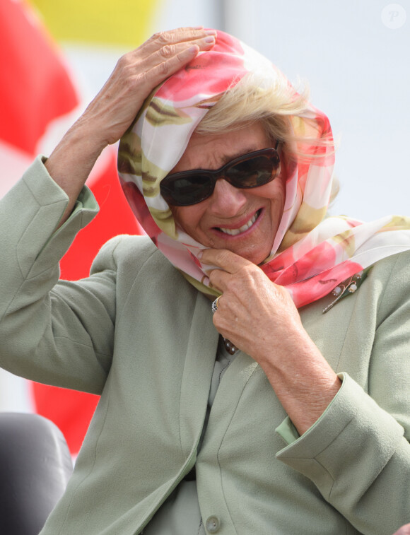 Charles et Camilla lors de la cérémonie officielle de bienvenue au Canada à l'Assemblée législative du Nunavuten, dans le cadre de leur voyage officiel au Canada, le 29 juin 2017.