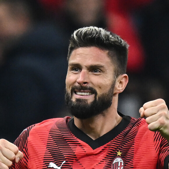 Il s'agit de confiseries faite à base de caroube, sans sucres et bonnes pour la santé

Olivier Giroud.