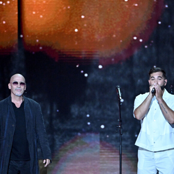 Exclusif - Florent Pagny et Kendji Girac - Enregistrement de l'émission "La chanson de l'année" dans les Arènes de Nîmes, présentée par N.Aliagas et diffusée le 17 juin sur TF1 © Bruno Bebert-Christophe Clovis / Bestimage 