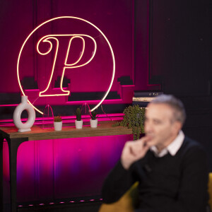 Elie Semoun dans l'émission de Purepeople, "En privé avec..."