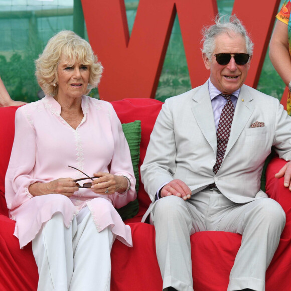 Charles et Camilla visitant le village des athlètes des 21ème Jeux du Commonwealth. Gold Coast, Asutralie, le 5 avril 2018.