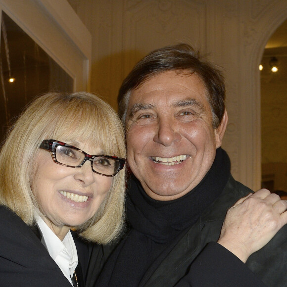 Mireille Darc et Jean-Pierre Foucault - Vernissage de l'exposition des photographies de Mireille Darc chez Artcurial à Paris le 21 janvier 2016. © Coadic Guirec/Bestimage