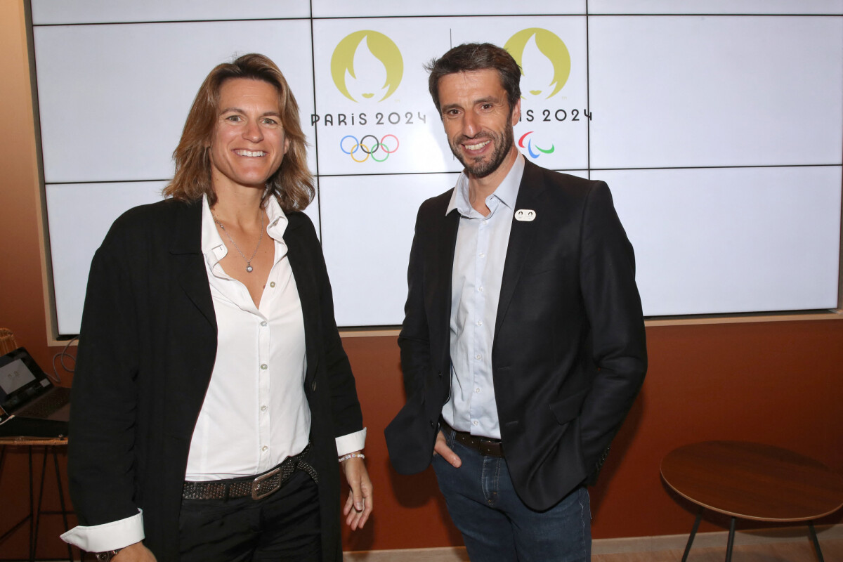 Photo : Amelie Mauresmo (Directrice du Tournois de Roland Garros) et ...