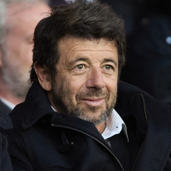 Patrick Bruel se confiera sur l'héritage que lui a légué ses grands-parents
Patrick Bruel - Célébrités dans les tribunes du match de Ligue 1 Uber Eats "PSG-Lyon" (4-1) au Parc des Princes à Paris le 21 avril 2024. © Cyril Moreau/Bestimage