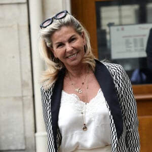 No Web - Caroline Margeridon - Mariage de Claude Lelouch à la mairie du 18ème à Paris. Le 17 juin 2023