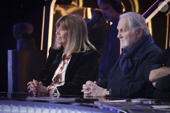 Exclusif - Chantal Goya, Jean-Jacques Debout sur le plateau de l'enregistrement de l'émission " Face à Hanouna " présentée par C.Hanouna et diffusée sur C8 le 27 avril 2024, à Paris, France, le 25 avril 2024. © Jack Tribeca / Bestimage