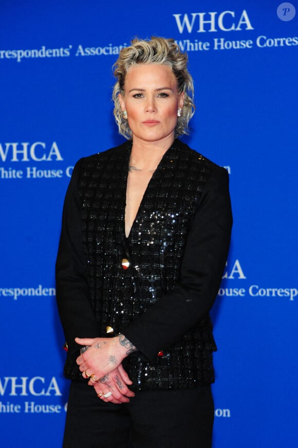 L'ancienne footballeuse Ashlyn Harris sur le tapis rouge du dîner des correspondants de la Maison-Blanche 2024 organisé à Washington samedi 27 avril. Gene Young/SplashNews/ABACAPRESS.COM