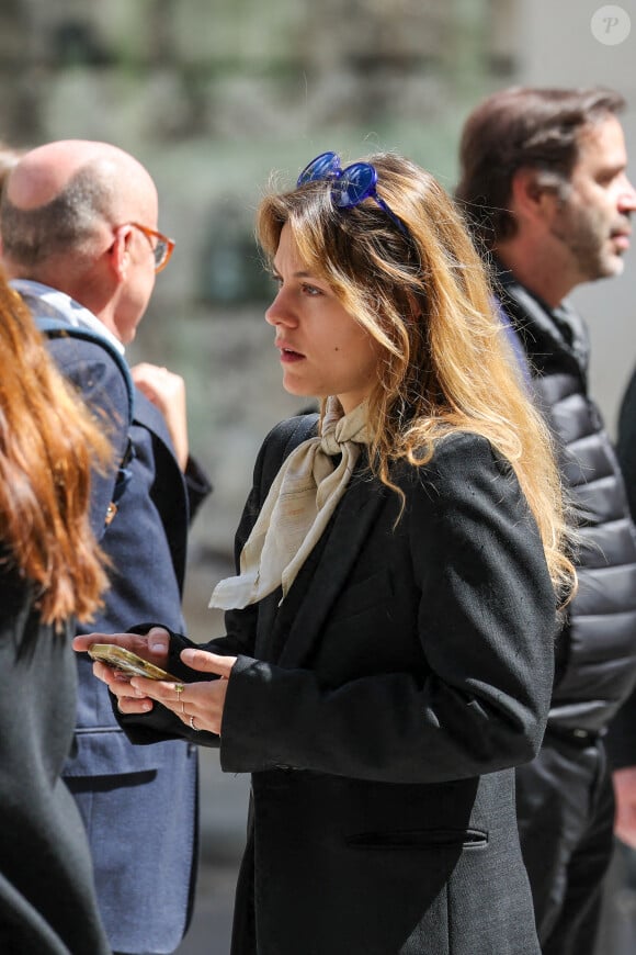 Yasmine Lavoine, petite-fille du défunt - Arrivées aux obsèques du prince Jean-Stanislas Poniatowski en l'Eglise polonaise à Paris, France, le 29 avril 2024. © Jacovides-Moreau/Bestimage