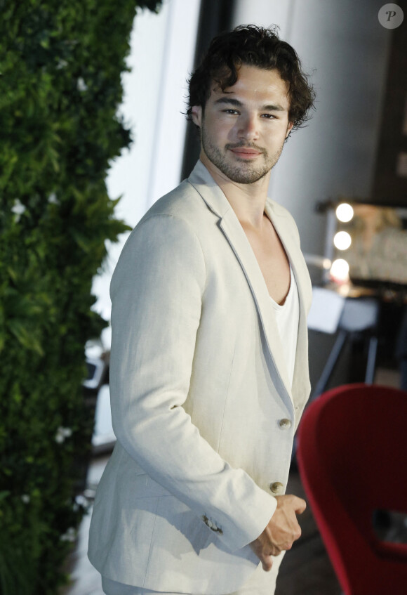 Anthony Colette au photocall de la série "Danse avec les stars" lors du 62ème Festival de Télévision de Monte-Carlo, à Monaco, le 18 juin 2023. © Denis Guignebourg/BestImage