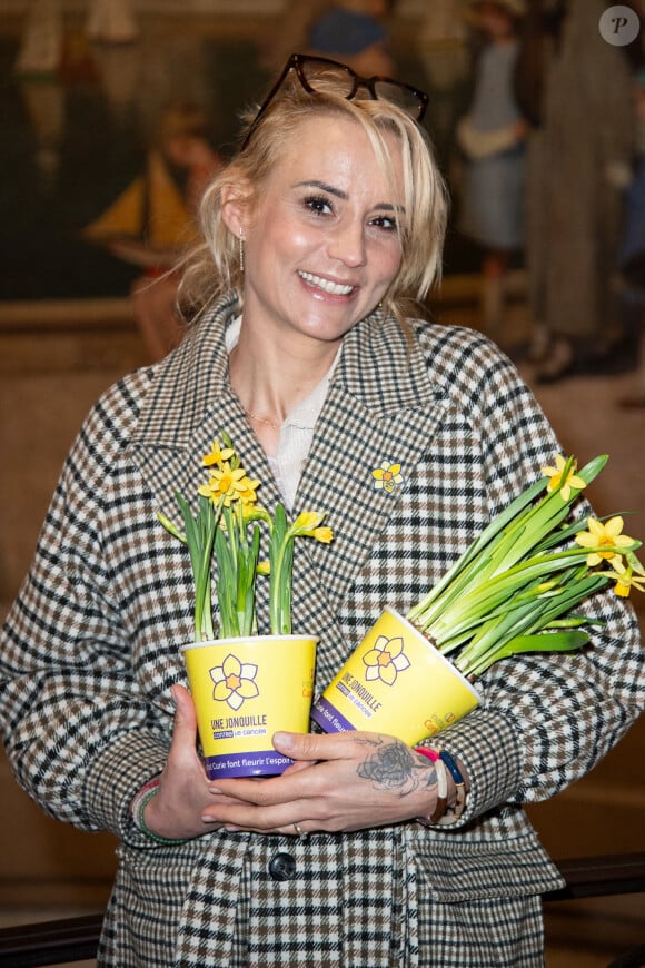 L'ancienne miss vit depuis toujours dans un petit village de Picardie, entourée par sa famille.
Elodie Gossuin lors de l'événement Une Jonquille Contre Le Cancer 2024 à Paris, France, le 12 mars 2024. Photo par Aurore Marechal/ABACAPRESS.COM