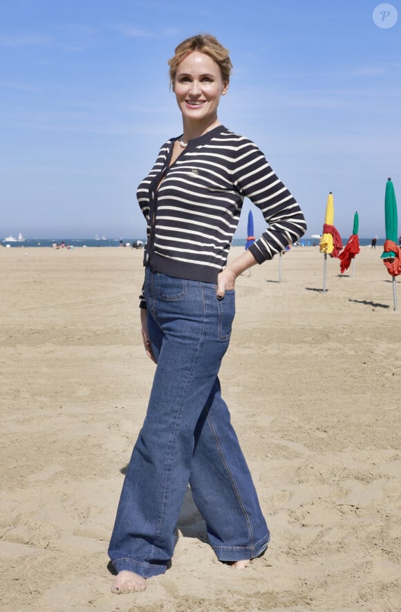 Judith Godrèche - Photocall de la série "Icon of French Cinema" sur la plage de Deauville lors du 49ème Festival du Cinema Americain de Deauville, France, le 3 septembre 2023. © Christophe Aubert/Bestimage 