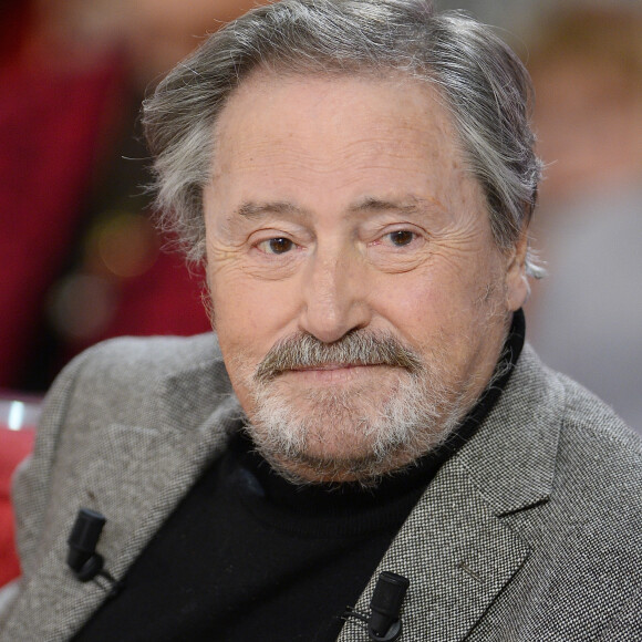 Papa de Richard, Emmanuelle et Stéphanie, fruits de ses amours avec sa première femme Nicole, Victor Lanoux était un véritable bourreau des coeurs
Victor Lanoux - Enregistrement de l'émission "Vivement Dimanche"