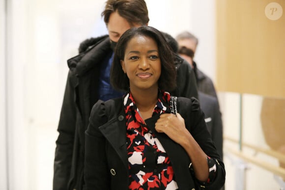 Hapsatou Sy et son compagnon Vincent Cerutti - Procès contre E.Zemmour pour "injure raciale" envers Hapsatou Sy au tribunal correctionnel de Paris, le 4 novembre 2022. © Jonathan Rebboah / Bestilmage