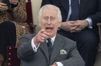 PHOTOS Charles III comme vous l'avez rarement vu : gros fou rire du roi, des images qui font plaisir à voir !