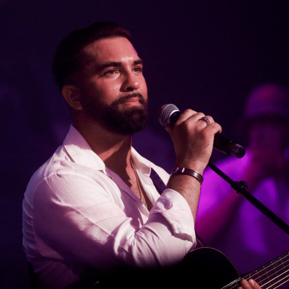 Exclusif - Kendji Girac - Célébration des 10 ans du centre commercial Beaugrenelle à Paris, France. Le 12 octobre 2023. © Christophe Clovis / Bestimage 