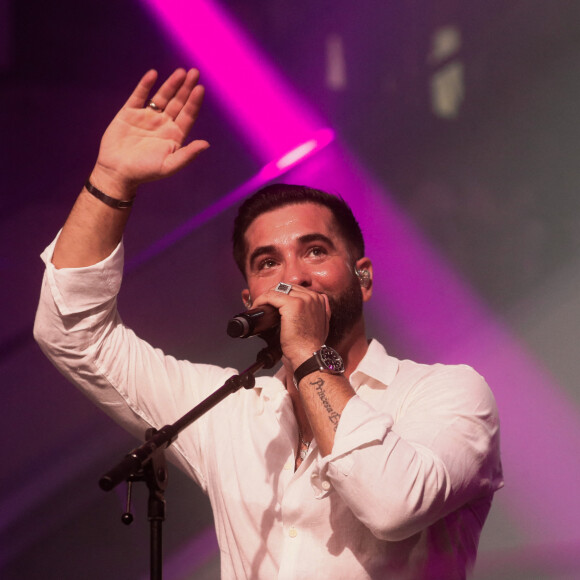 Exclusif - Kendji Girac - Célébration des 10 ans du centre commercial Beaugrenelle à Paris, France. Le 12 octobre 2023. © Christophe Clovis / Bestimage 