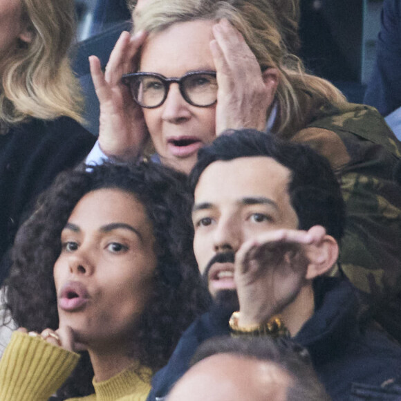 Hélène Darroze - Célébrités dans les tribunes de la demi-finale retour de Ligue des champions entre le PSG face au Borussia Dortmund (0-1) au Parc des Princes à Paris le 7 mai 2024. © Cyril Moreau/Bestimage