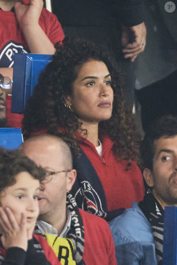 Sabrina Ouazani - Célébrités dans les tribunes de la demi-finale retour de Ligue des champions entre le PSG face au Borussia Dortmund (0-1) au Parc des Princes à Paris le 7 mai 2024. © Cyril Moreau/Bestimage