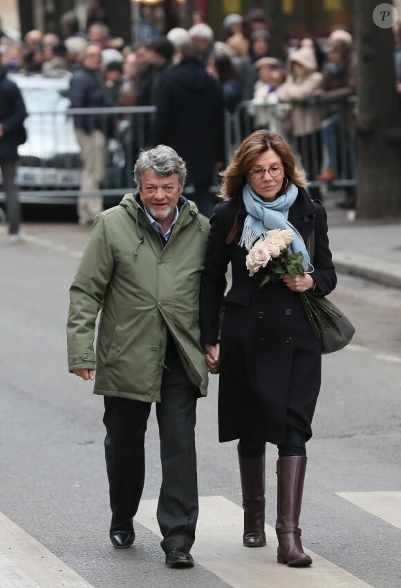 Jean-Louis Borloo et sa femme Béatrice Schönberg - Arrivées aux obsèques de France Gall au cimetière de Montmartre à Paris le 12 janvier 2018. 