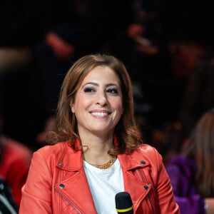 Léa Salamé a toujours soutenu les ambitions politiques de son compagnon, mettant ainsi sa carrière d'intervieweuse politique entre parenthèses.
Léa Salamé, journaliste française lors du Téléthon 2023, à Saint Denis, près de Paris, France, le 9 décembre 2023. Photo par Alexis Jumeau/ABACAPRESS.COM