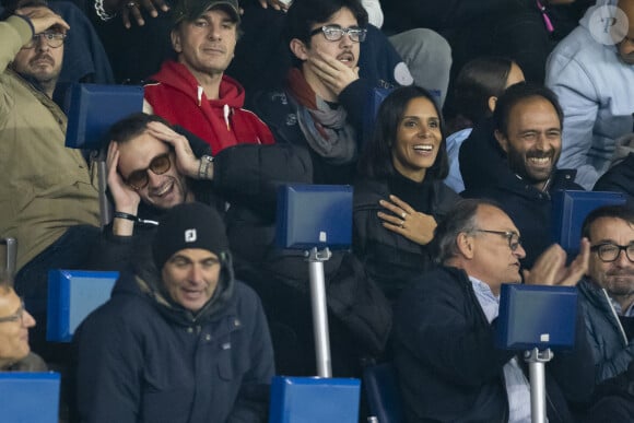 Michael Youn et sa compagne ont donné naissance à deux autres enfants depuis le début de leur union
Michaël Youn et Sean Obispo, la chanteuse Shy'm et son nouvel ami Keziah Derard - People dans les tribunes lors du match de ligue des champions entre le PSG et l'AC Milan au Parc des Princes à Paris le 25 octobre 2023. © Cyril Moreau/Bestimage