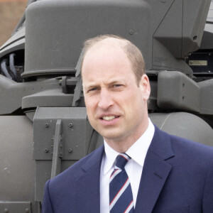 Le roi Charles III d'Angleterre remet officiellement le rôle de colonel en chef de l'Army Air Corps au prince William, prince de Galles à la base militaire Army Aviation Center de Middle Wallop, Hampshire, Royaume Uni, le 13 mai 2024. © GoffPhotos/Bestimage 