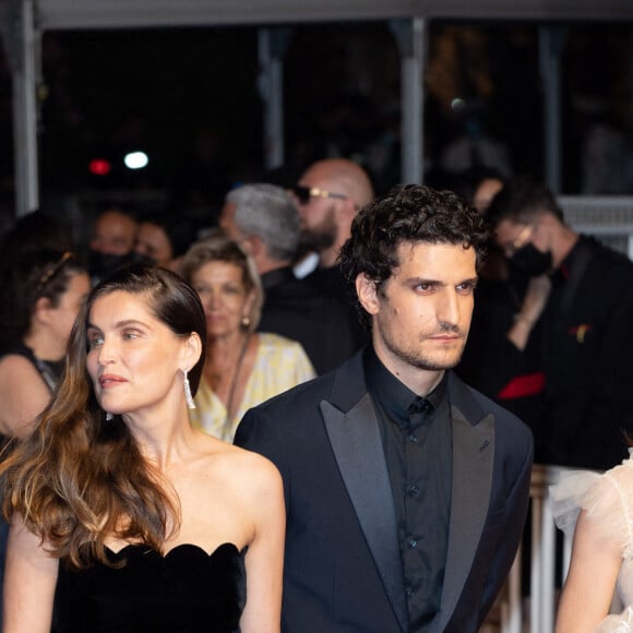 La comédienne avait sensation sur la tapis rouge avec sa robe bustier courte et ses cheveux lâchés
Laetitia Casta et Louis Garrel au Festival de Cannes 2021. Photo by David Niviere/ABACAPRESS.COM