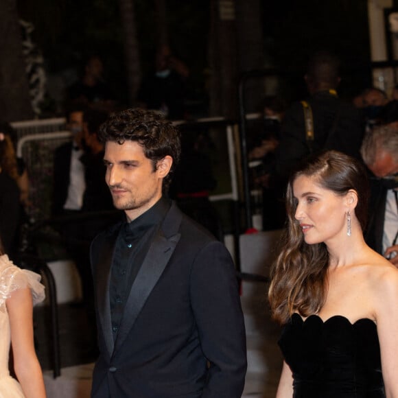 Laetitia Casta, Louis Garrel, Julia Boème et Pascal Caucheteux au Festival de Cannes 2021. Photo by David Niviere/ABACAPRESS.COM