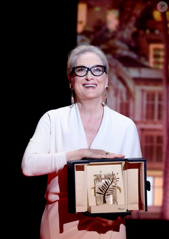Meryl Streep (Palme d'Or d'Honneur) - Cérémonie d'ouverture du 77ème Festival International du Film de Cannes, au Palais des Festivals à Cannes. Le 14 mai 2024. © Borde-Jacovides-Moreau / Bestimage