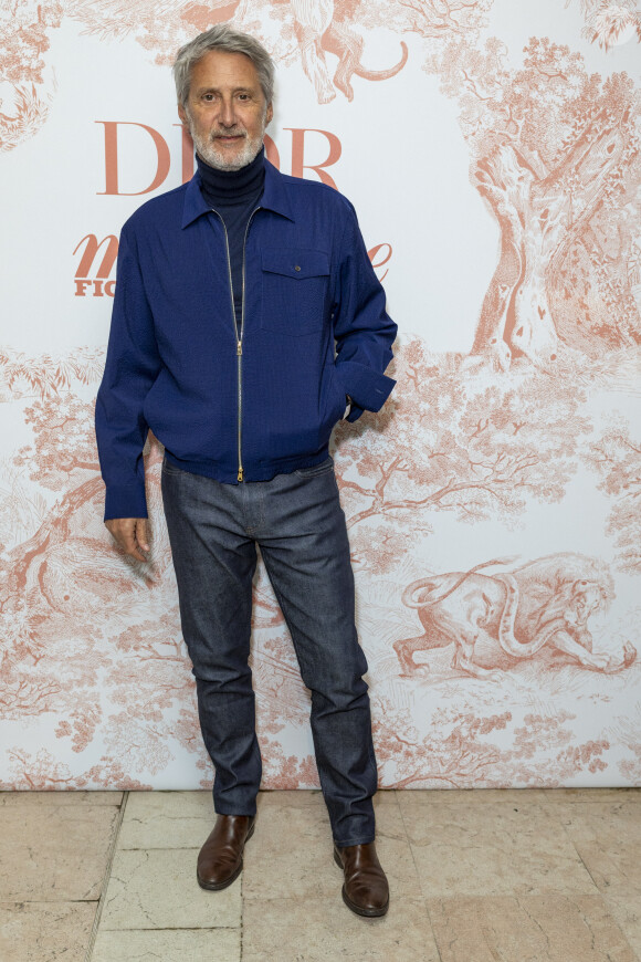 Exclusif - Antoine de Caunes - Photocall du dîner Dior Madame Figaro à la "Terrasse by Albane" sur le rooftop de l'hôtel JW Marriott lors du 77ème Festival International du Film de Cannes le 15 mai 2024. © Olivier Borde/Bestimage