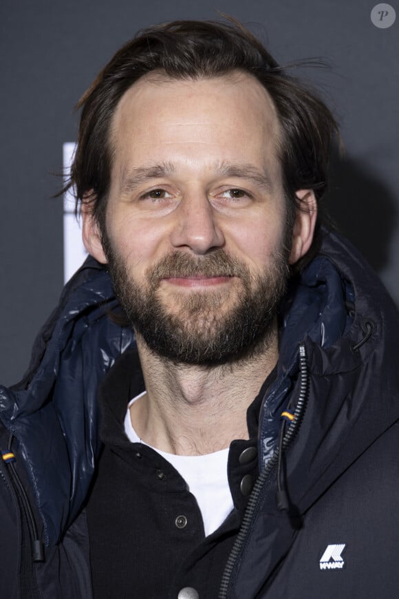 Benjamin Lavernhe à la première de la série "Escort Boys" au cinéma UGC Ciné Cité Les Halles à Paris le 18 décembre 2023. © Cyril Moreau / Bestimage 