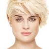 Kelly Osbourne, nouvelle ambassadrice de la marque de cosmétiques spécialisé dans le bronzage St Tropez tanning products