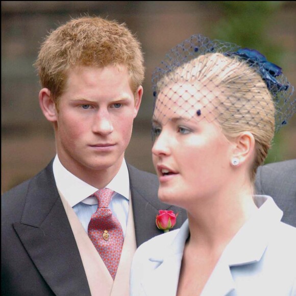 Le prince Harry et la soeur de la mariée Lady Tamara Grosvenor, au mariage de cette dernière et d'Edward van Custem à la cathédrale Chester à Londres, en 2004. Crédit photo : GoffINF.com KGC-42