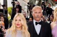 Kevin Costner assorti à son fils et chic au côté de Sienna Miller qui a fait le choix de la transparence