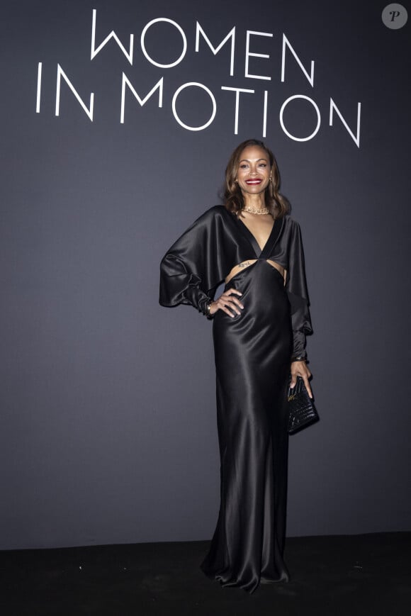 Zoe Saldana - Photocall du dîner "Women in Motion" par le groupe Kering, Place de la Castre, lors du 77ème Festival International du Film de Cannes le 19 mai 2024. © Olivier Borde/Bestimage