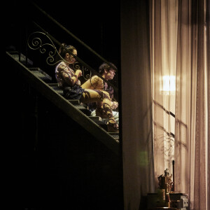 "Un tramway nommé désir" de Tennessee Williams, mise en scène par Pauline Susini, au théâtre des Bouffes parisiens. © Christophe Raynaud de Lage