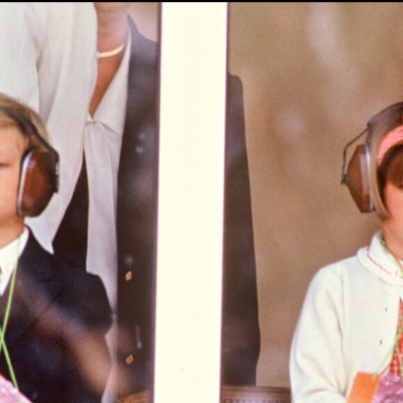 Depuis sa tendre enfance, la princesse a l'habitude de venir assister à cet événement. Le plus souvent, avec ses frères, comme ici, avec Pierre.Pierre et Charlotte Casiraghi au Grand-Prix de Monaco en 1993.