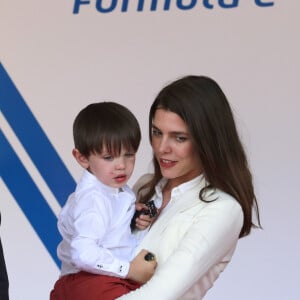 Charlotte Casiraghi et son fils Raphaël - Grand Prix de Formule E à Monaco le 13 mai 2017. © Claudia Albuquerque/ Bestimage 