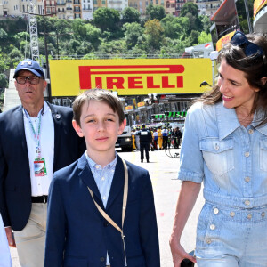 Raphaël Elmaleh et Charlotte Casiraghi durant la journée des qualifications du 81ème Grand Prix de Formule 1 de Monaco, le 25 mai 2024. © Bruno Bebert/Bestimage 