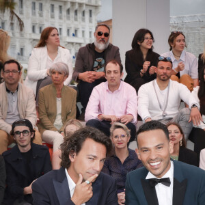Exclusif - Bertrand Chameroy, Mohamed Boufhafsi sur le plateau de l'émission "C à vous" lors du 77ème Festival International du Film de Cannes le 20 mai 2024.