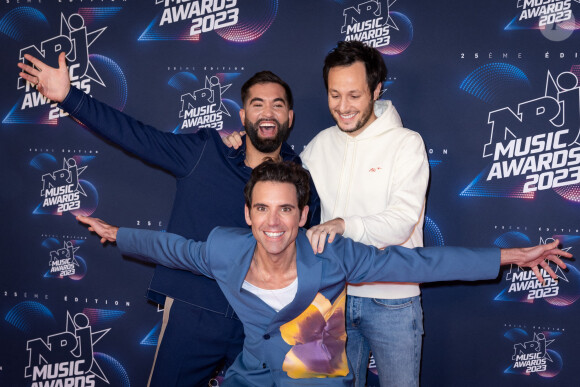 Tapis rouge des NRJ Music Awards 2023 avec Mika, Kendji et Vianney, qui assistent à la cérémonie depuis le Palais des Festivals, à Cannes, le 10 novembre 2023. Shootpix/ABACAPRESS.COM