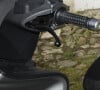 Il a été vendu aux enchères
Exclusif - Le célèbre scooter de François Hollande est en vente à l'Etude Rouillac à Vendôme en Indre-et-Loire le 8 avril 2024. © Jacques Benssoussan/Bestimage
